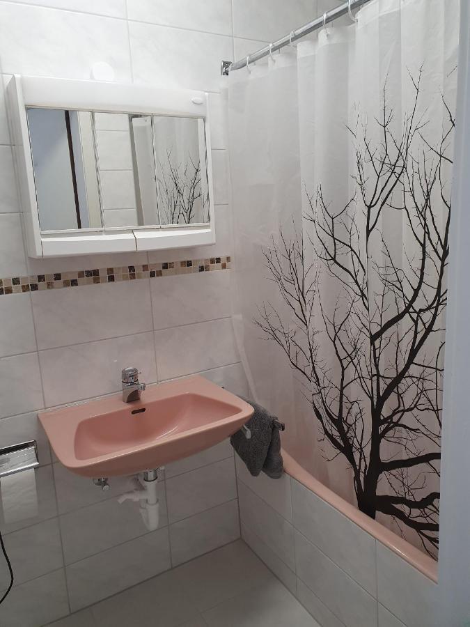 באד ווילבאד Ferienwohnung Am Kurpark מראה חיצוני תמונה